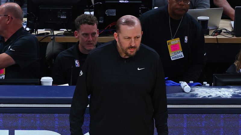  从里弗斯下课看NBA教练价值重构：战术体系时代的选帅逻辑 体育新闻