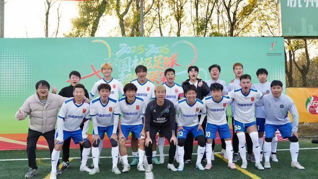  从草根到职业联赛：浙大状元叶安钊的足球青训技术解构与实战方法论 体育新闻